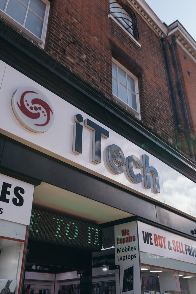 iTech Norwich shop